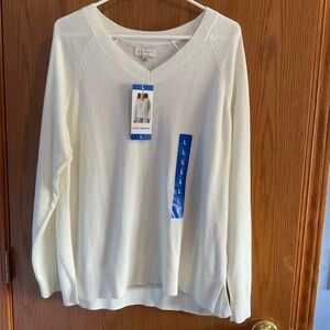 Lucky Brand off white  V-Neck Sweater NWT Size Large